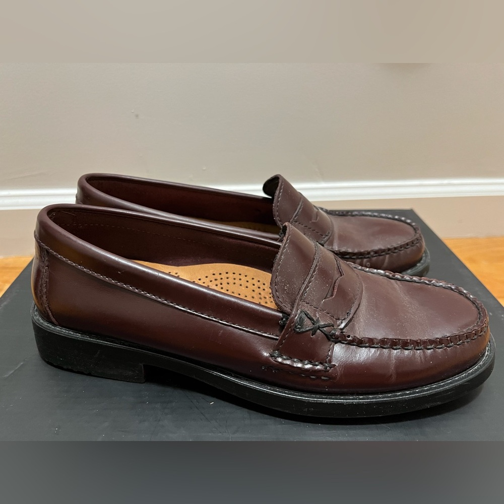Bass burgundy leather loafers (barely worn)